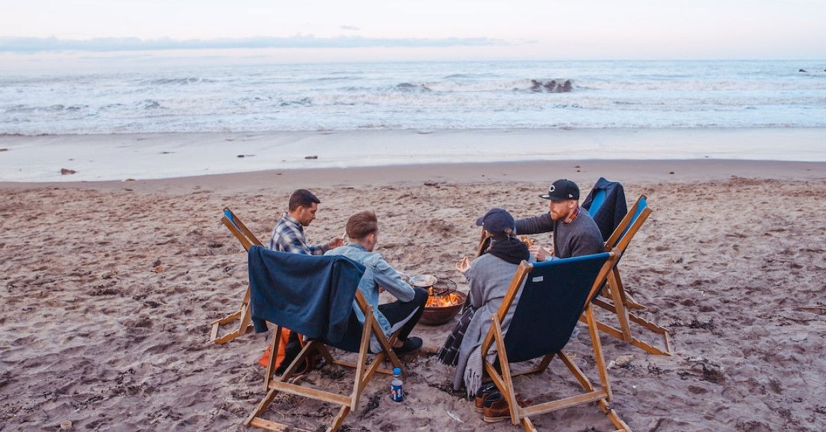 Anniversary wishes image for celebrating your friend's special day.