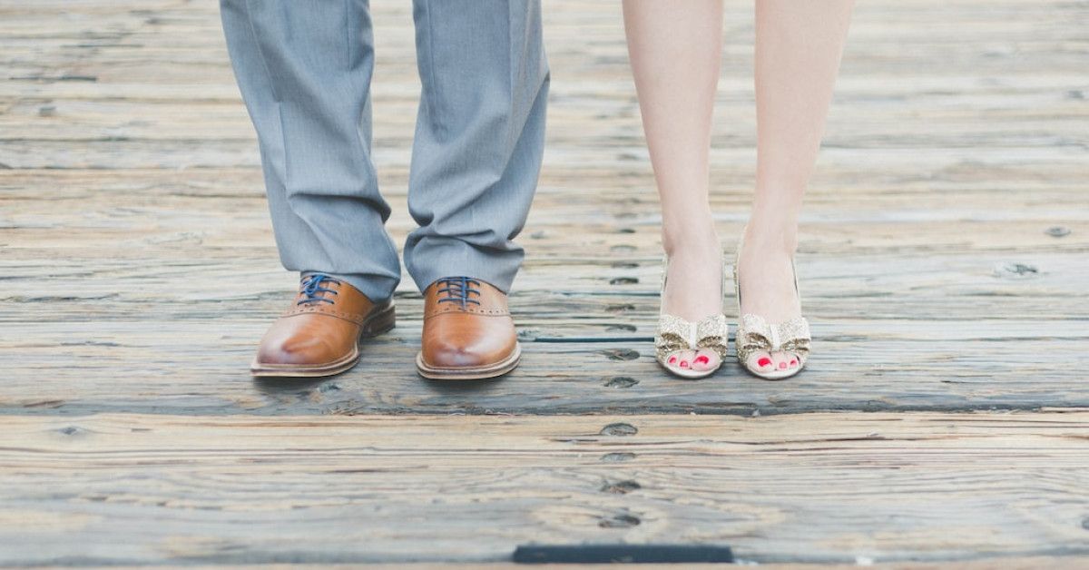 Unique 29th wedding anniversary gift ideas for meaningful celebrations.