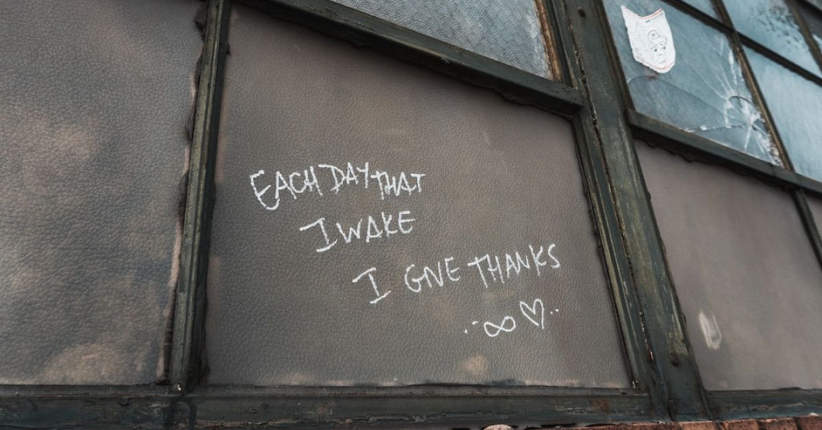 38 Inspiring Anniversary Quotes for Milestone Celebrations - Image