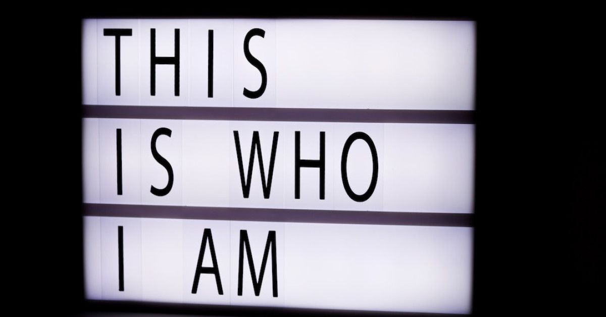 43 Heartfelt Anniversary Quotes to Celebrate a Milestone Achievement