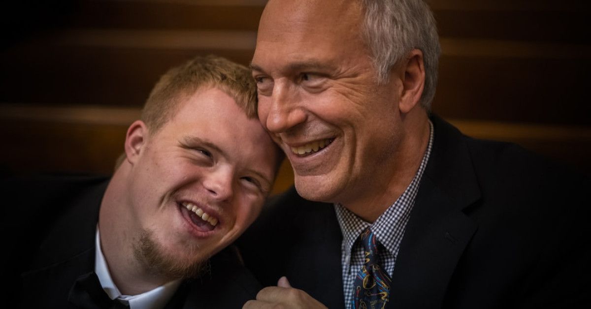 44 Fantastic Anniversary Gift Ideas for a Joyful Celebration