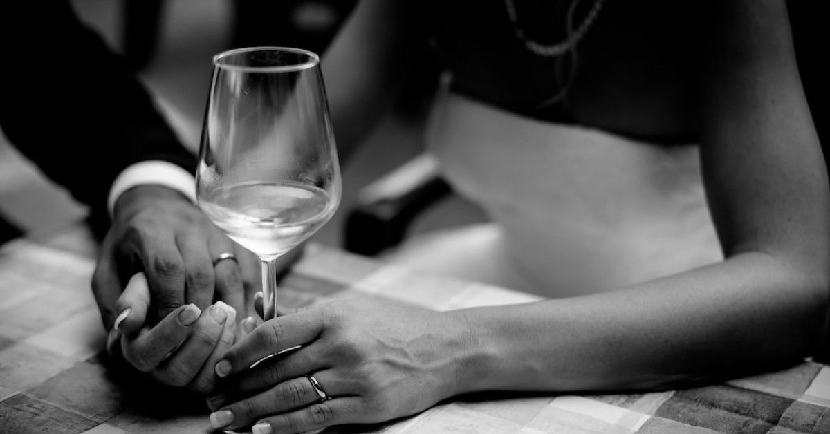 50 unique and thoughtful 18th anniversary gift ideas image