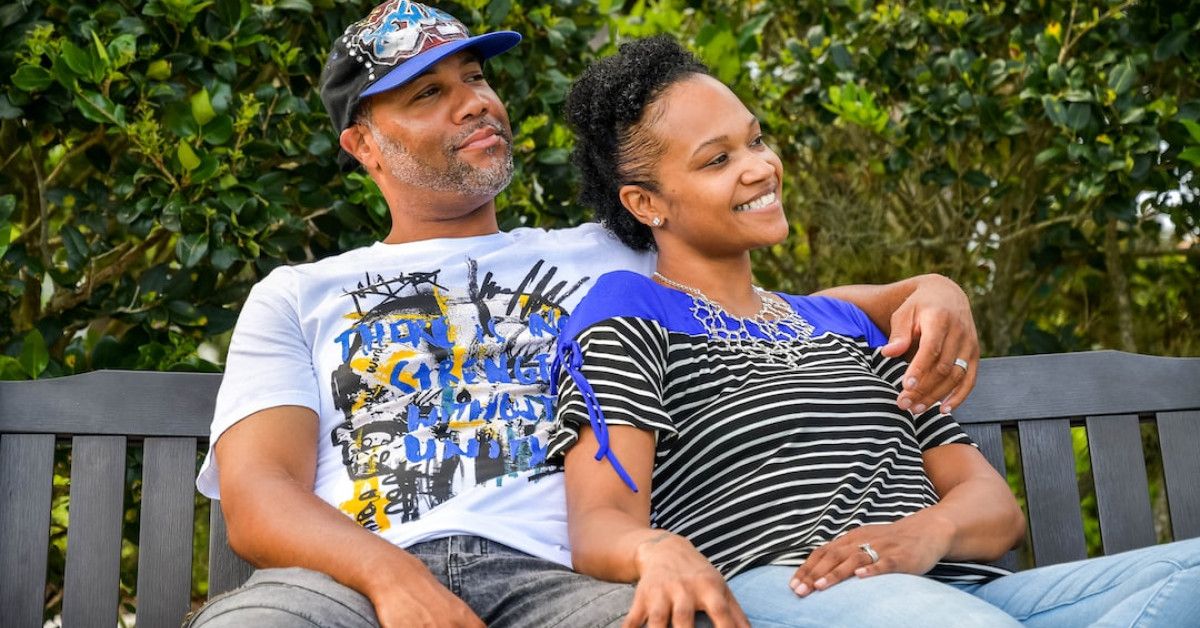 19th anniversary gift ideas for your spouse or couples.