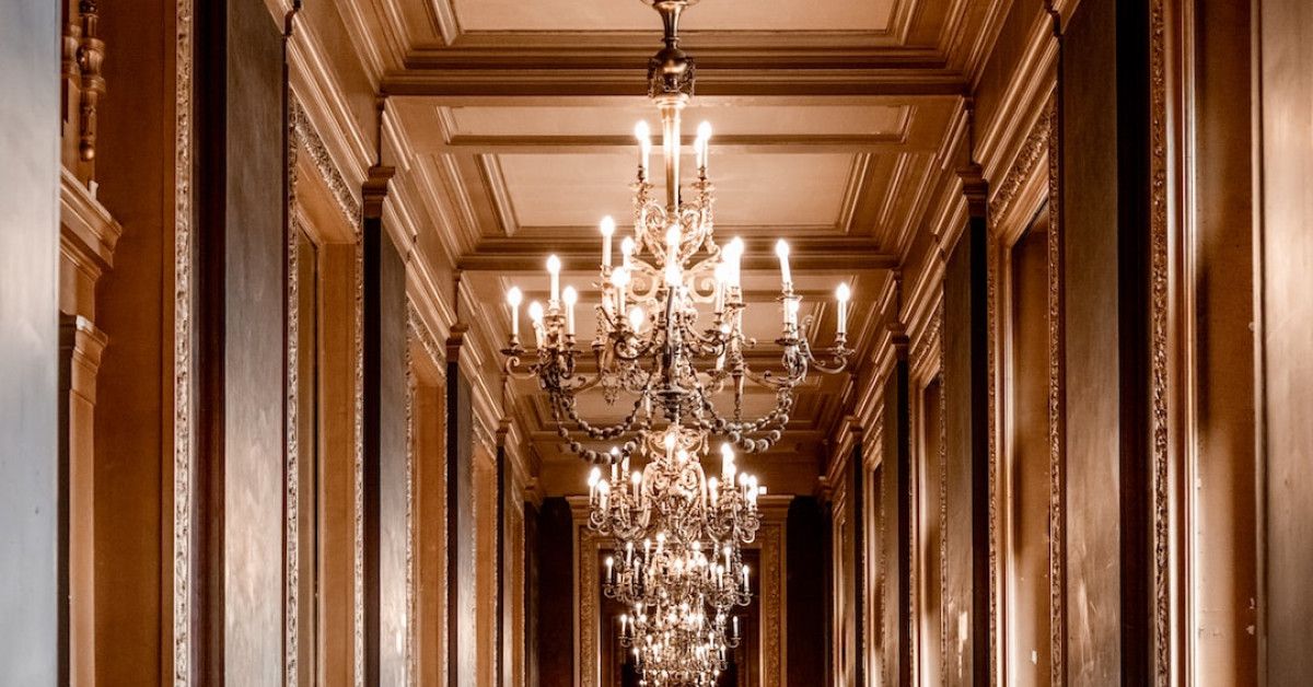 Unforgettable Luxury Anniversary Gifts to Elevate Your Celebrations